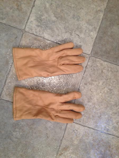 Leather Gloves Women’s