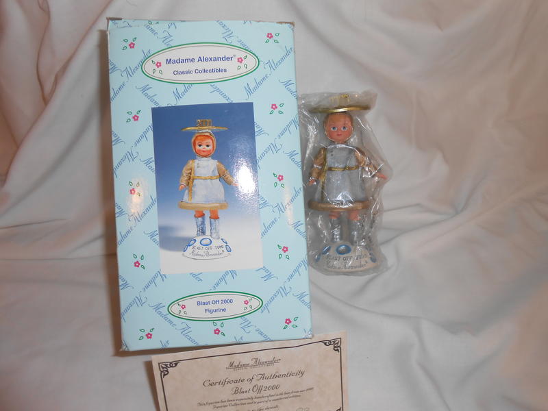 Madame Alexander Blast off 2000 Collectible