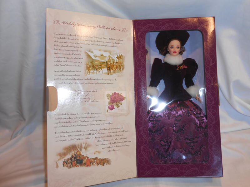 Barbie 1996 Holiday Traditions NIB