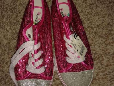 Brand NEW Expressions sequin and sparkly girls shoes size 4