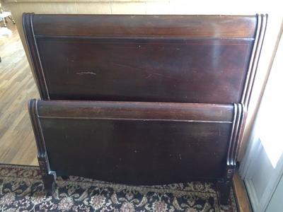 Antique Mahogany Twin Solid Wood Bed
