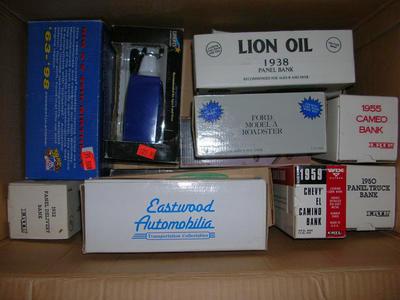 Car / Truck locking coin banks 1:24 scale