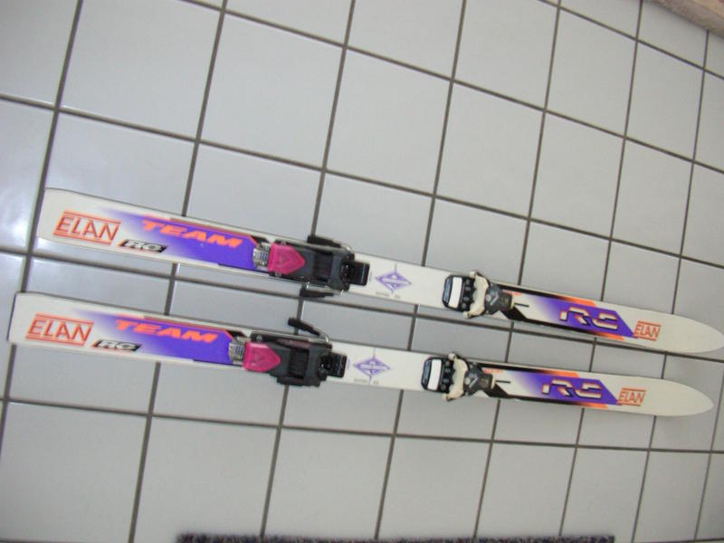 Team Elan RC Skis