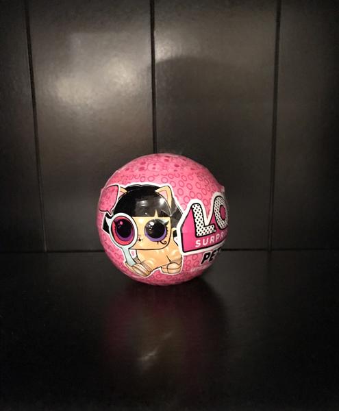 L.O.L. SURPRISE! PETS! SERIES EYE SPY