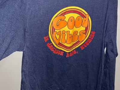 Good Vibes Mens Med Long Sleeve T-Shirt