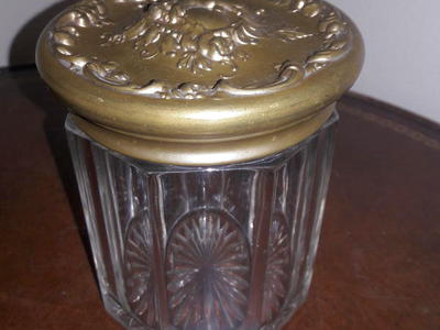 Antique humidor tobacco jar