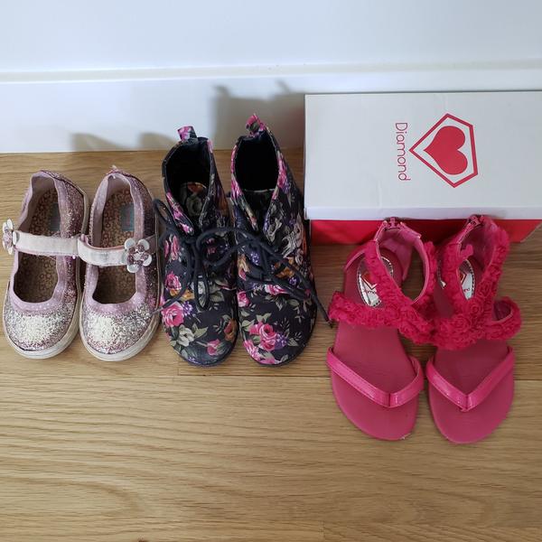 Lot of Girl's Shoes Sandals Boots - size 10