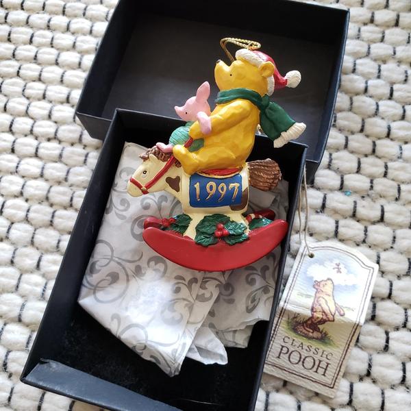 *NEW* Winnie the Pooh Christmas Ornament