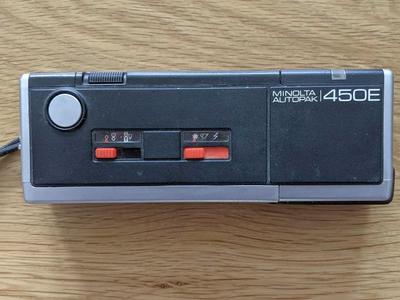 Vintage Camera Minolta Pocket Autopak 450E