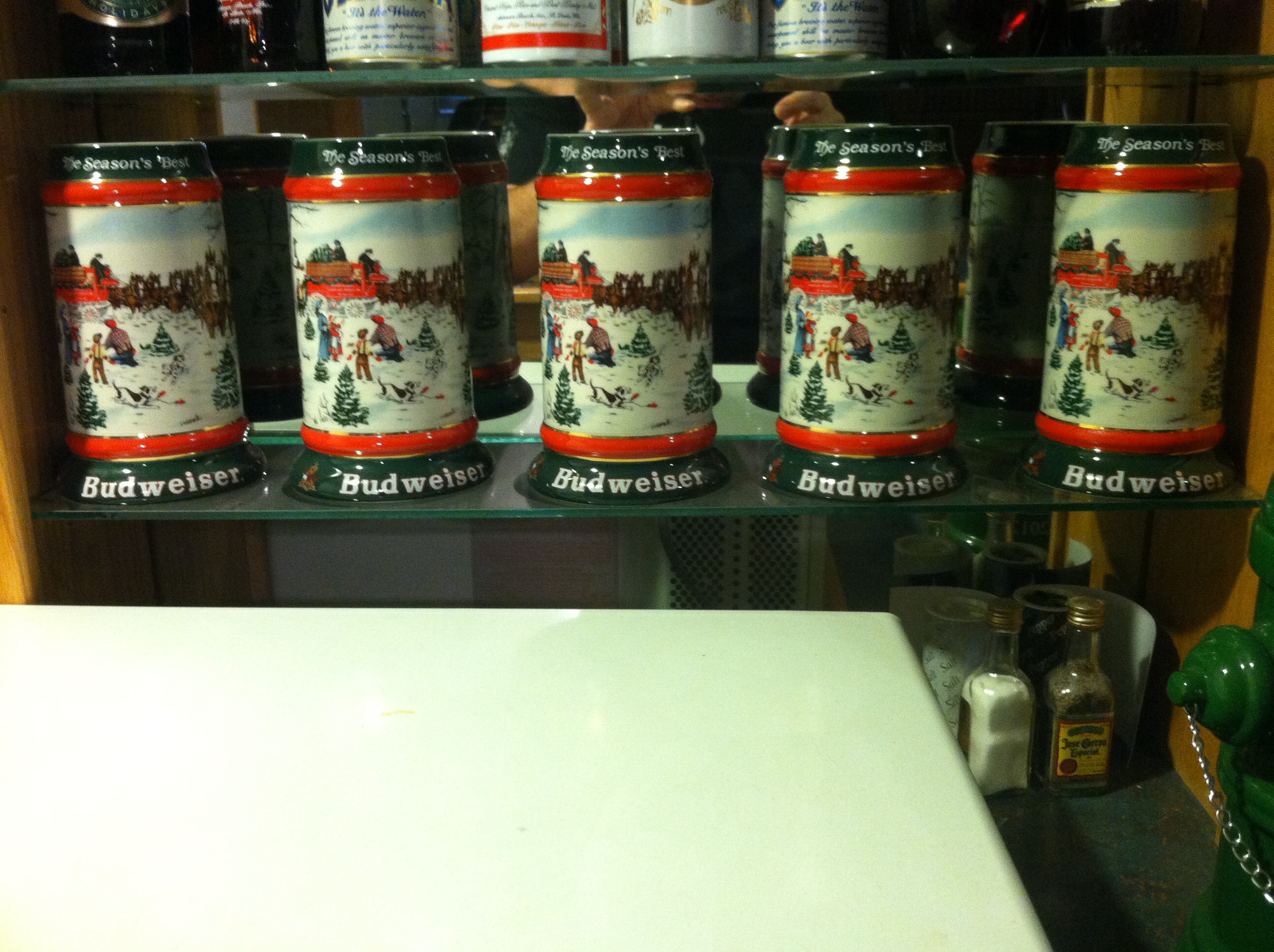Set of 5 Budweiser beer mugs from 1991