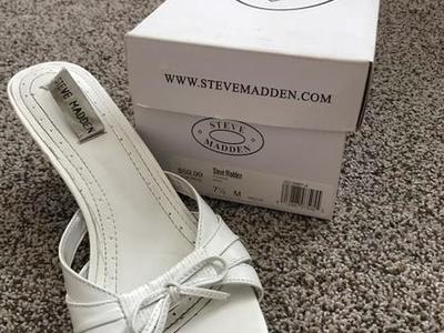 Steve Madden size 7.5 white formal heels