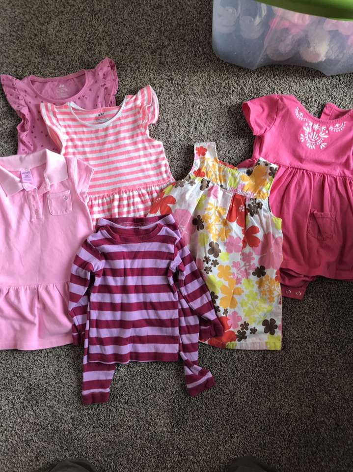 Girls 2T /24 Month Dresses And Pajama Set