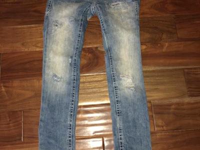Buckle Women Jeans Size 23 (Brand New)