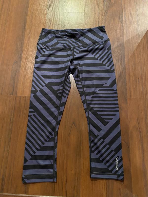 Size XS Reeboks workout capris