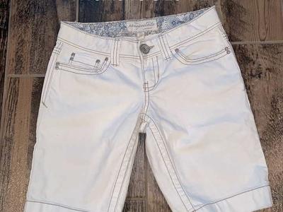 Women Size 1/2 White Jean Shorts