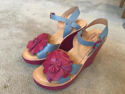 Kork-Ease Mina Tulip sandals size 10, EU 42