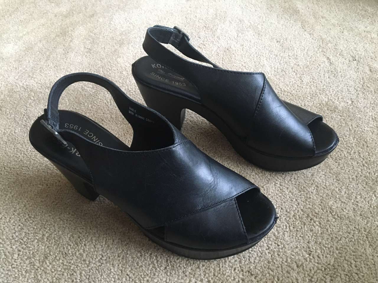 Kork-Ease Black Platform Sandals, women’s size 9