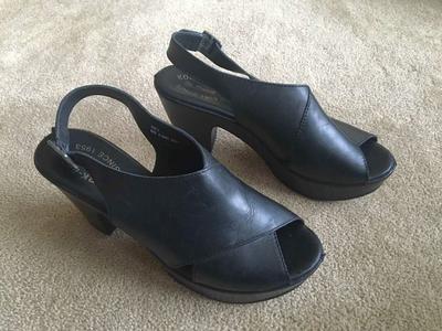 Kork-Ease Black Platform Sandals, women’s size 9