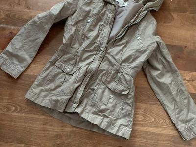 Size Large Lightweight Jacket Light Brown