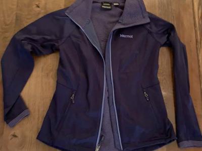 Marmot Women’s Purple Jacket Size Small