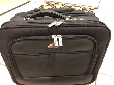 Samsonite Carry On/Executive Travel Bag ��