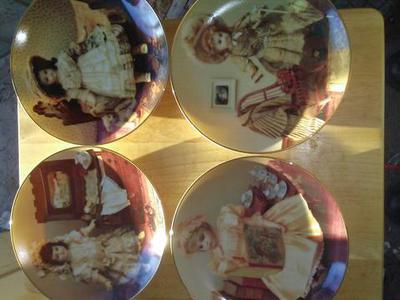 Vintage collectors plates