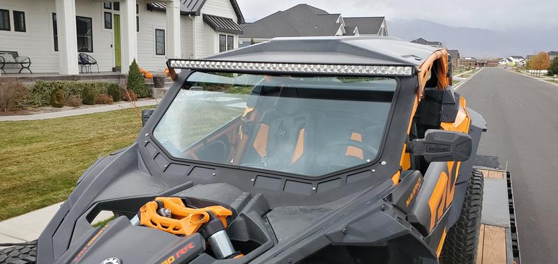 Glass UTV windshields and Roofs For Polaris,CAN AM, Kawasaki, Honda, Arctic Cat & Others