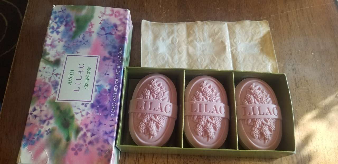 AVON Lilac Soaps - Unused