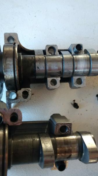 Yamaha YZF WR 400 cams and retainers