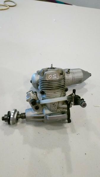**Like new .40 OS LA glow nitro motor RC **