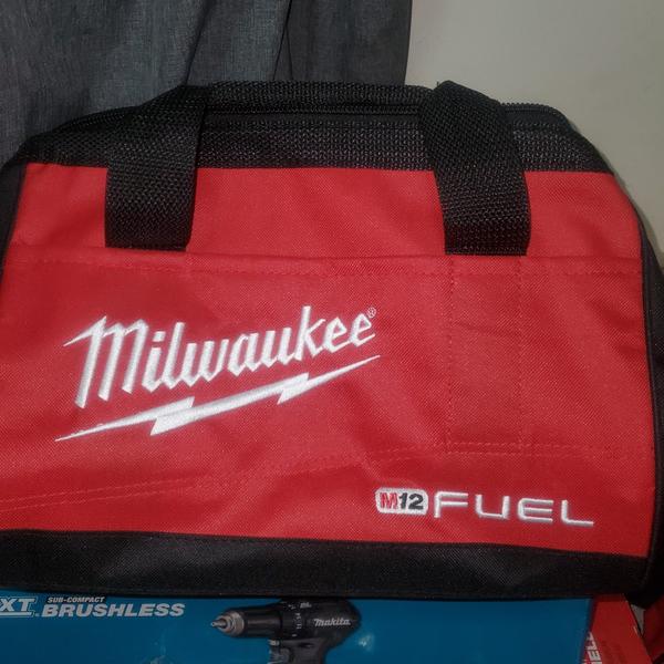 MILWAUKEE 13" TOOL BAG