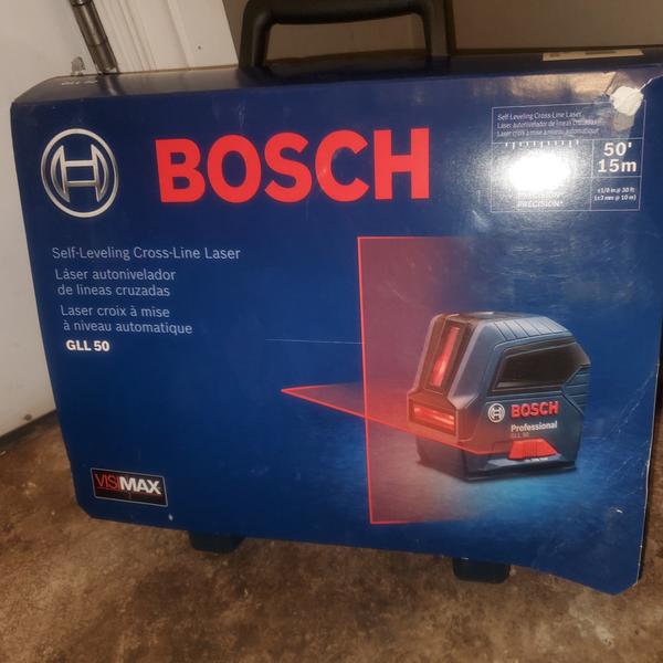 BOSCH (50 FT) SELF-LEVELING CROSS LINE LEVEL 