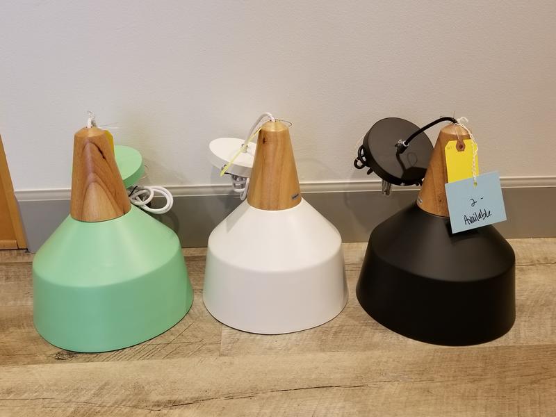 NEW METAL WOODEN TOP PENDANT LIGHTS (RETAILS: $83.99 EACH)