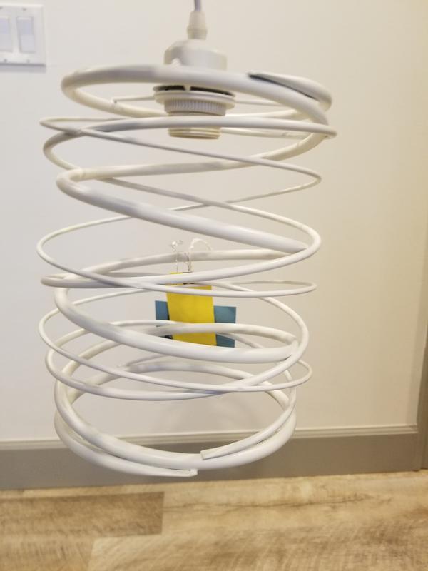 NEW BRINLEY HOME WHITE DRITAN PENDANT LIGHT (RETAILS: $83.99 EACH) 2 AVAILABLE