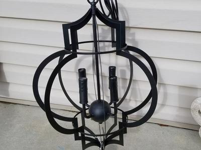 NEW BLACK 4 LIGHT AZIZA METAL CHANDELIER (RETAILS: $239.99)