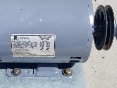 1.5 HP electric motor 3 phase 208-230v works good