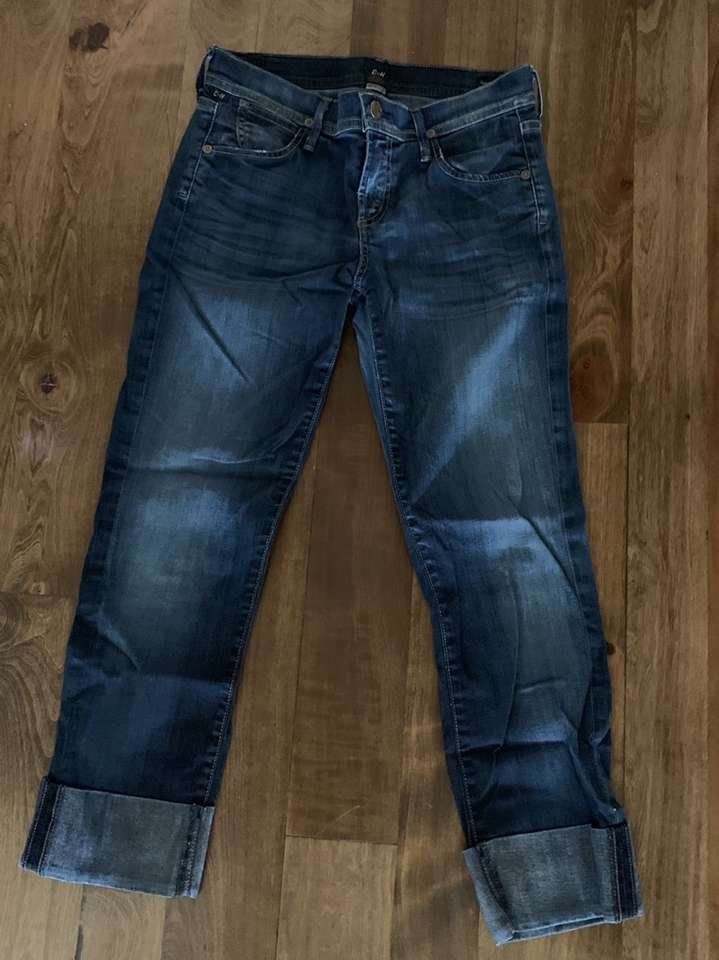 Citizens Of Humanity Capris Size 27