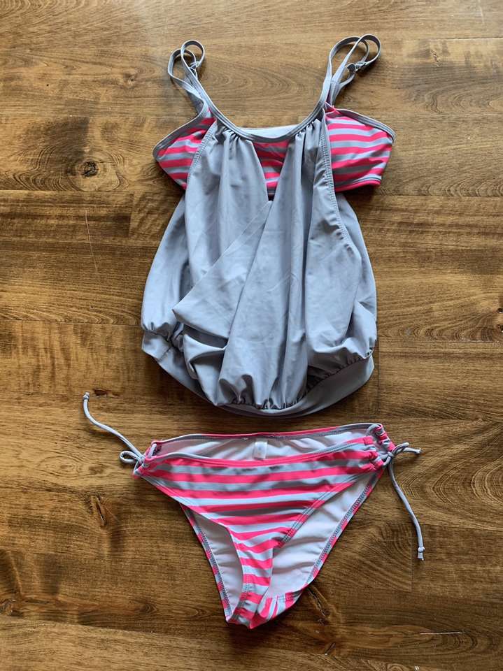 Women’s Swimsuit Size Small Pink And Gray