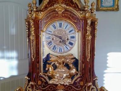 Louis XIV Bühler style made in Italy clock