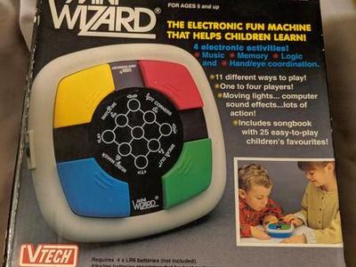 1987 Vintage V-Tech Mini Wizard Handheld Electronic