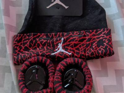 Jordan Infant Hat & Booties 0 - 6 Months Brand New