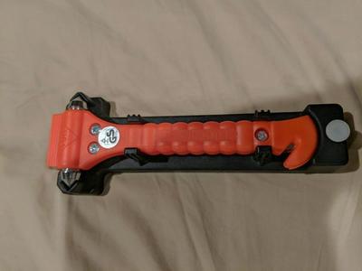 Car Safety Hammer 2-In-1 Emergency Rescue Disaster