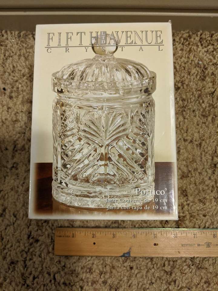 FIFTH AVENUE CRYSTAL L.T.D. PORTICO 7 1/2 inch covered