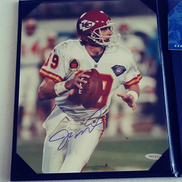8 x 10 Joe Montana