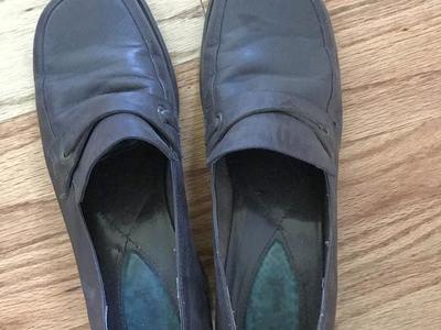 Brown shoes size 6.5