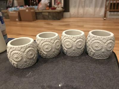 4 owl concrete planters