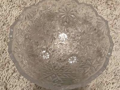 Pretty crystal bowl