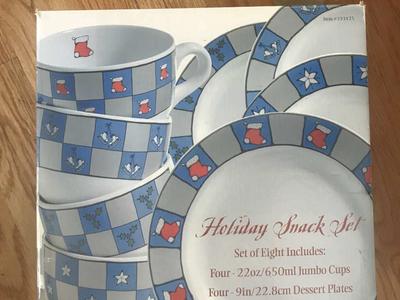 Christmas dish and bowl set