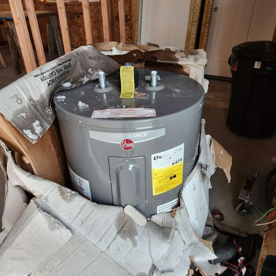 Rheem 38 Gal Water Heater Home And Garden Ksl