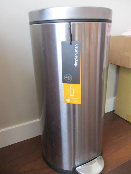 Simple Human 30L step can w/liners